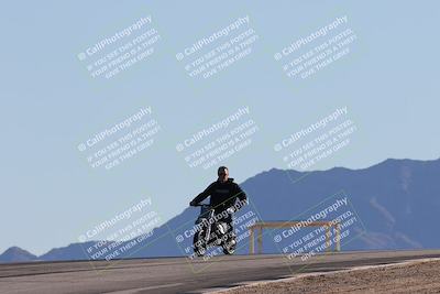 media/Dec-04-2025-Racers Edge (Thu) [[5ebc9f124d]]/1-Track Walk/